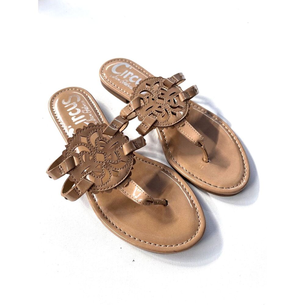 Circus by Sam Edelman Canyon Flat Sandals – Almond Patent – Women's Size 8.5